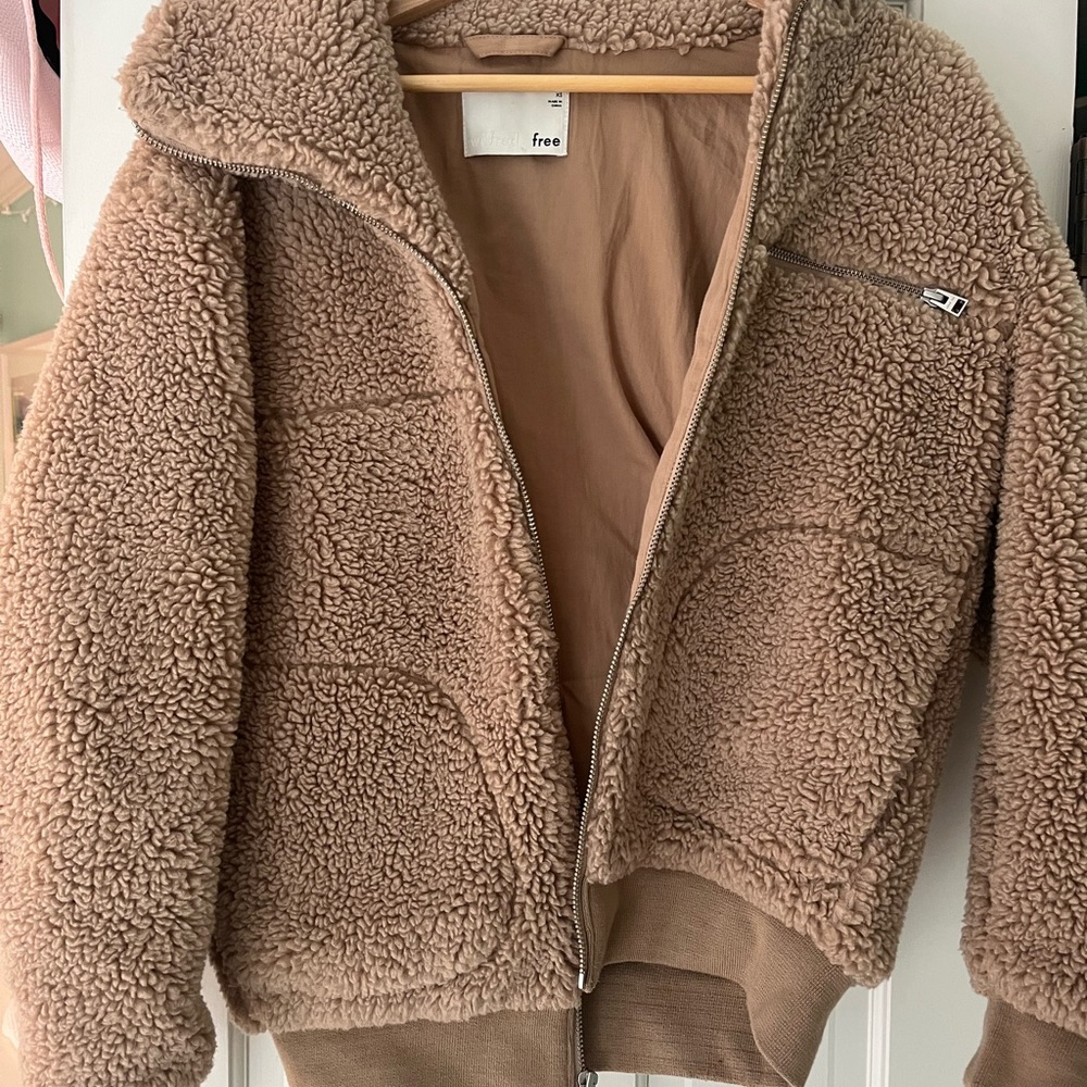 Aritzia teddy coat